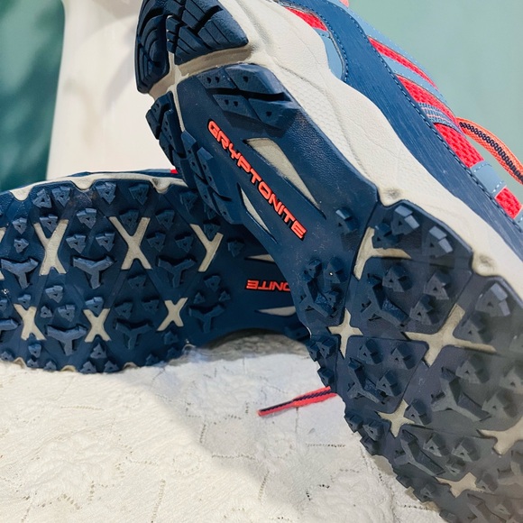 UNISEX COLUMBIA SHOES - Picture 6 of 8